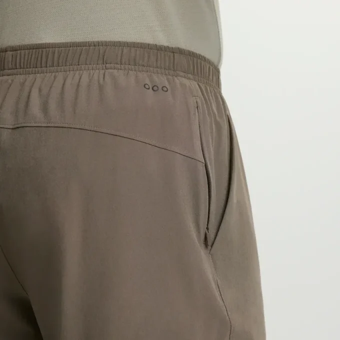 Men’s outpace 7″ short