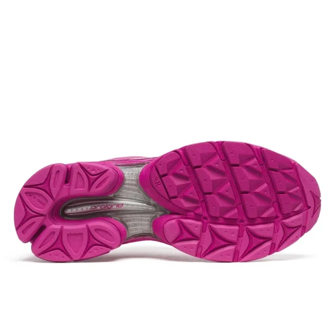 Women’s progrid triumph 4